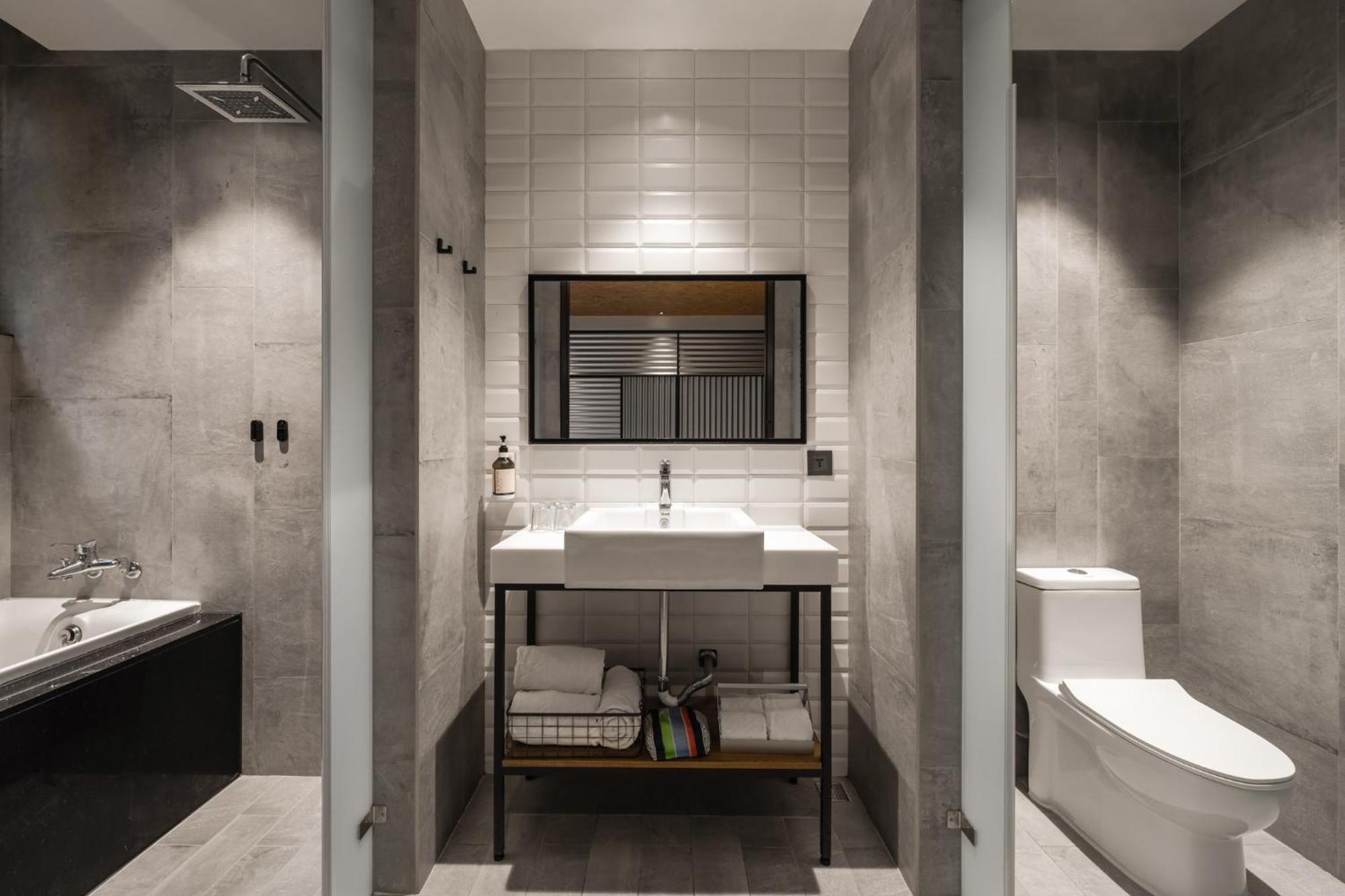 Hotel Leisure 台南行旅-巷弄潮旅 Bagian luar foto
